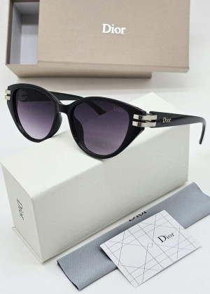 Набор солнцезащитные очки, коробка, чехол + салфетки #21175607
