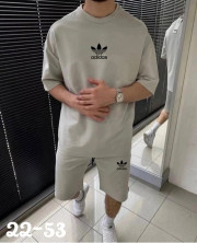 Костюм