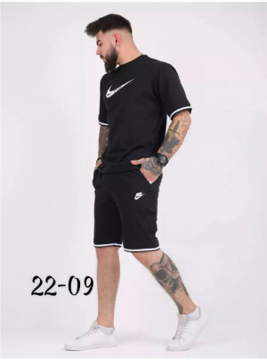 Спортивный костюм 22637529