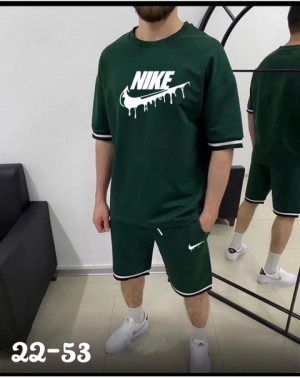 Спортивный костюм #22667425