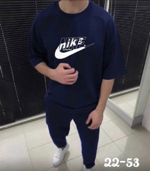 Спортивный костюм #22683870