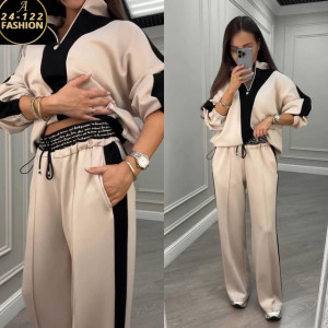 Спортивный костюм 22906334