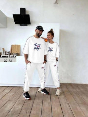 Спортивный костюм