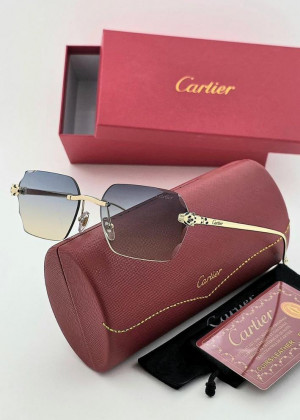 Женские солнцезащитные очки 22986313