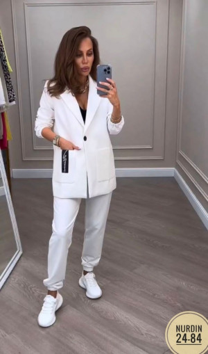 Костюм 22991638