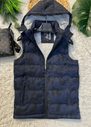 Жилет #23024627