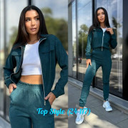 Спортивный костюм