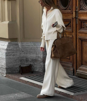 Костюм 23041192