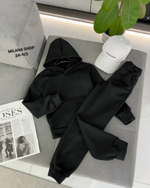 Спортивный костюм 23049458