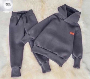 Спортивный костюм 23060562