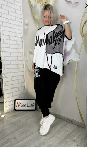 Спортивный костюм 23073330