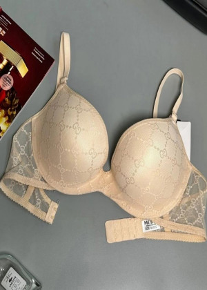 Бюстгальтер #23094180