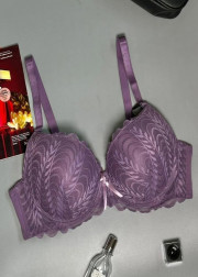 Бюстгальтер