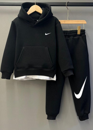 Спортивный костюм 23094378