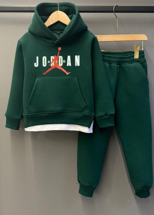 Спортивный костюм 23094434