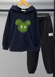 Спортивный костюм