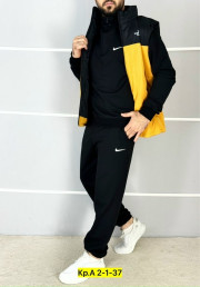 Спортивный костюм