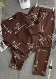 Спортивный костюм