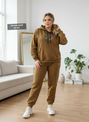 Спортивный костюм 23144017