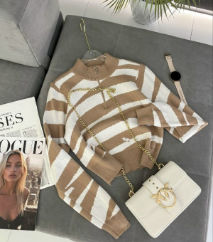 Свитер 23146556