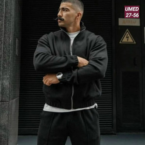 Спортивный костюм 23147311