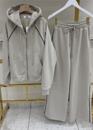 Спортивный костюм 23149384