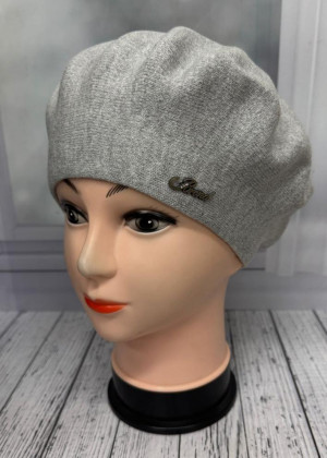 Шапка #23152988