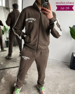 Спортивный костюм 23156190