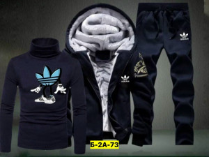 Спортивный костюм 23159651