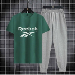 Спортивный костюм #23162214