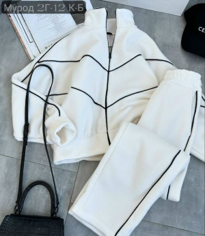 Спортивный костюм #23162355