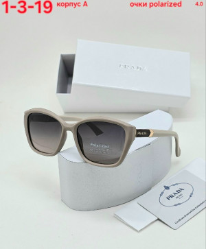 Солнцезащитные очки #23163257