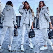 Спортивный костюм