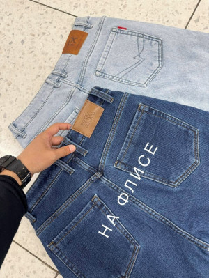 Джинсы #23166279