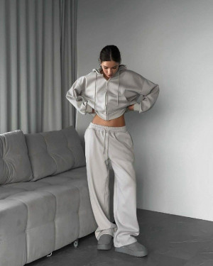 Спортивный костюм #23167009