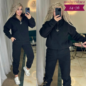 Спортивный костюм #23167954