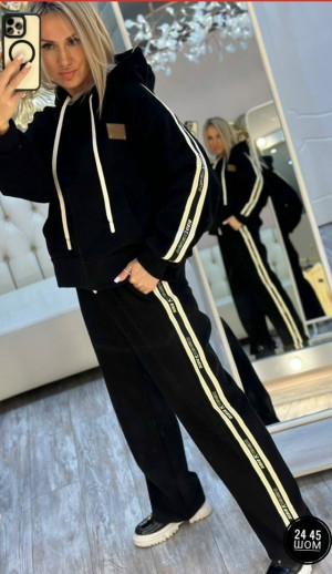 Спортивный костюм #23168574