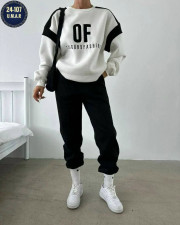 Спортивный костюм