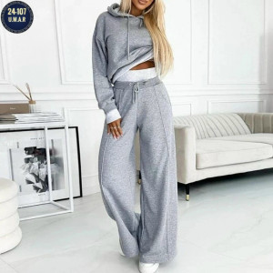 Спортивный костюм #23173927