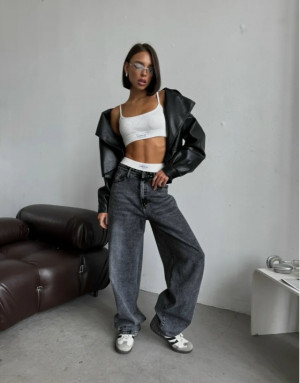 Джинсы #23176058