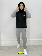 Спортивный костюм