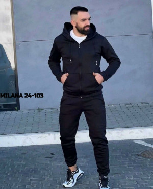 Спортивный костюм #23178334