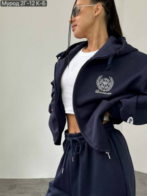 Спортивный костюм #23186577