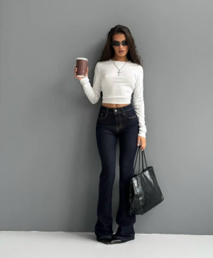 Джинсы #23194843