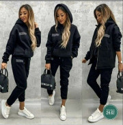 Спортивный костюм