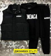 Спортивный костюм