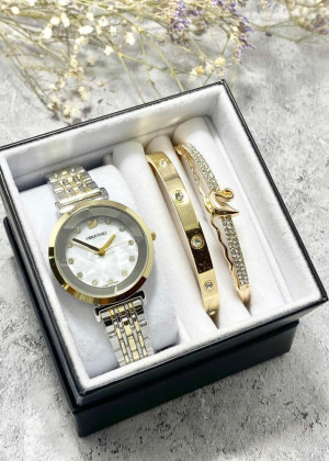 Подарочный набор для женщин часы, 2 браслета + коробка 23244960