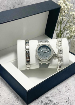 Подарочный набор для женщин часы, 2 браслета + коробка 23245231