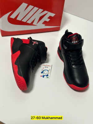 Кроссовки #23265663