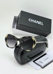 Женские солнцезащитные очки